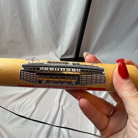 MLB Pittsburgh Pirates Three Rivers Stadium Final Season Mini Baseball Bat - Picture 3 of 7